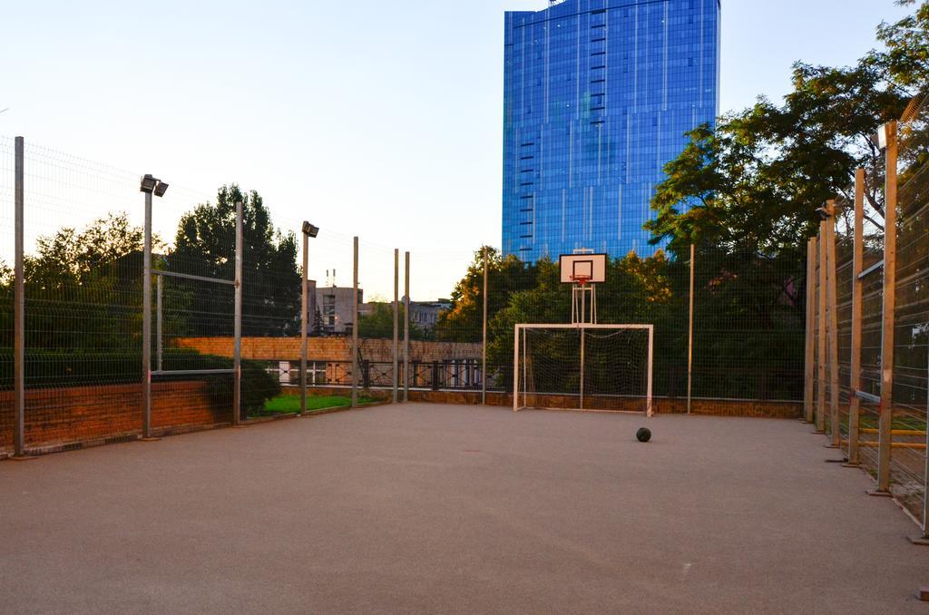 Diplomat Aparthotel Kyiv Exterior photo